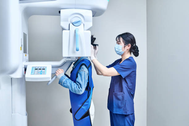Best Emergency Dental Services for Seniors in George West, TX